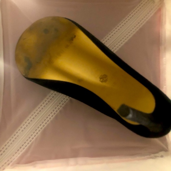 Ann Taylor gorgeous ankle booties.  Black. Suzanne 7.5 - Picture 4 of 4